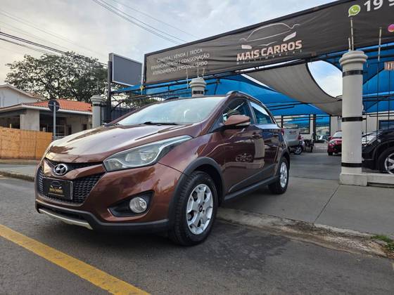 HYUNDAI HB20X 1.6 16V PREMIUM FLEX 4P AUTOMÁTICO HYUNDAI HB20X 1.6 16V PREMIUM FLEX 4P AUTOMÁTICO
